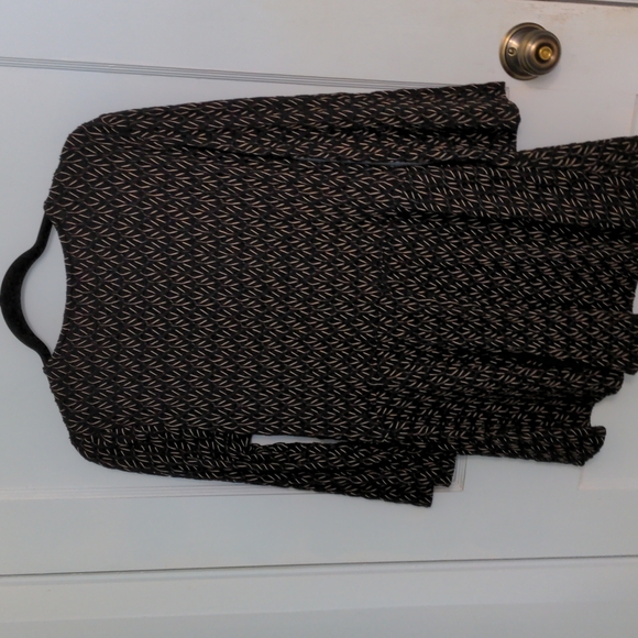 Dana Buchman Size L Black and Gold Aline Top - Picture 4 of 4